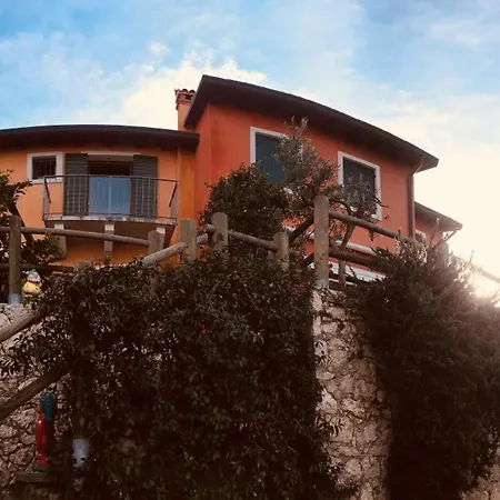 Casa Pina Ferienhaus Castelletto Di Brenzone
